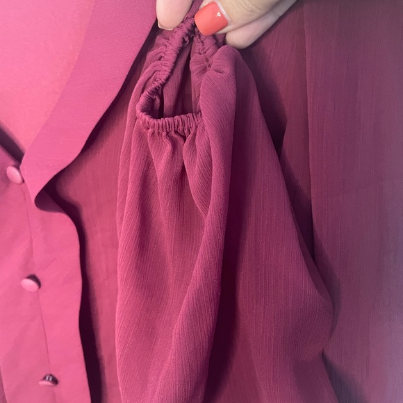 Women’s Marc New York Burgundy Size Small Scoop Neck Blouse - Picture 4 of 9